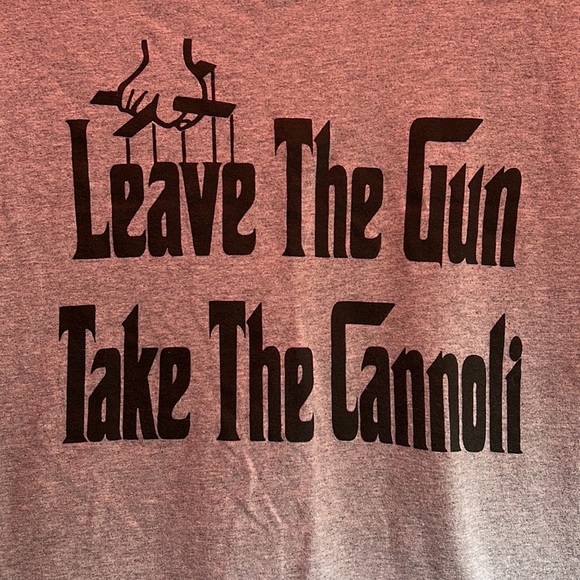 Novelty mens tee shirt. Leave The Gun Take The Cannoli. Good condition, no tears - Picture 2 of 4